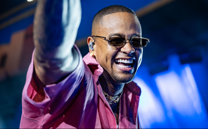 Do PaGGodão ao PaGGodin: Léo Santana trará releituras de sucessos da música baiana para o Centro de Convenções