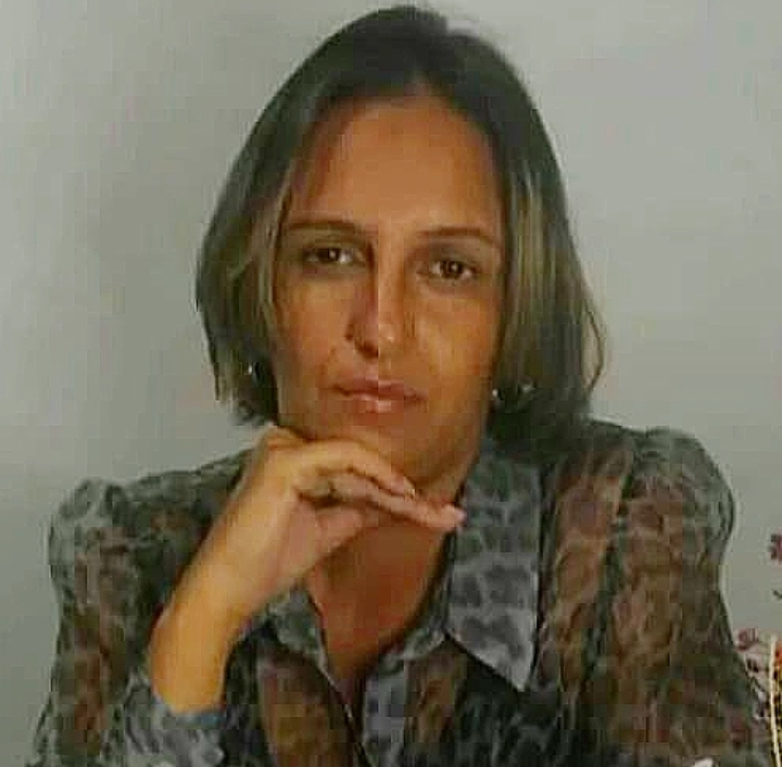 Conheça Fabi Oliveira mineira de nascimento, carioca de coração