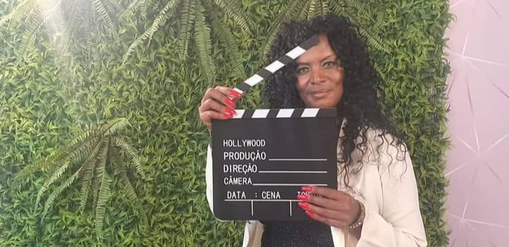 Conheça a trajetória de sucesso de Márcia Mabeck empreendedora, atriz, modelo, jornalista e CEO da Revista PeopleNews