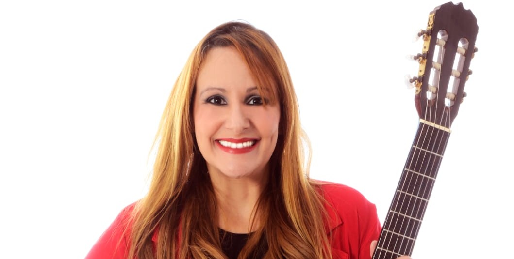 Patrícia Macedo no Prêmio Mulher que Faz a Diferença na Comunidade e Sociedade