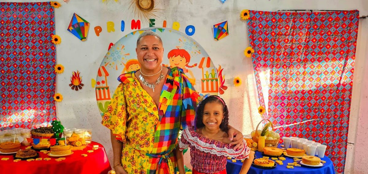 Kleiton Barros realiza o Arraiá Solidário na instituição Nós Por Nós em Paripe