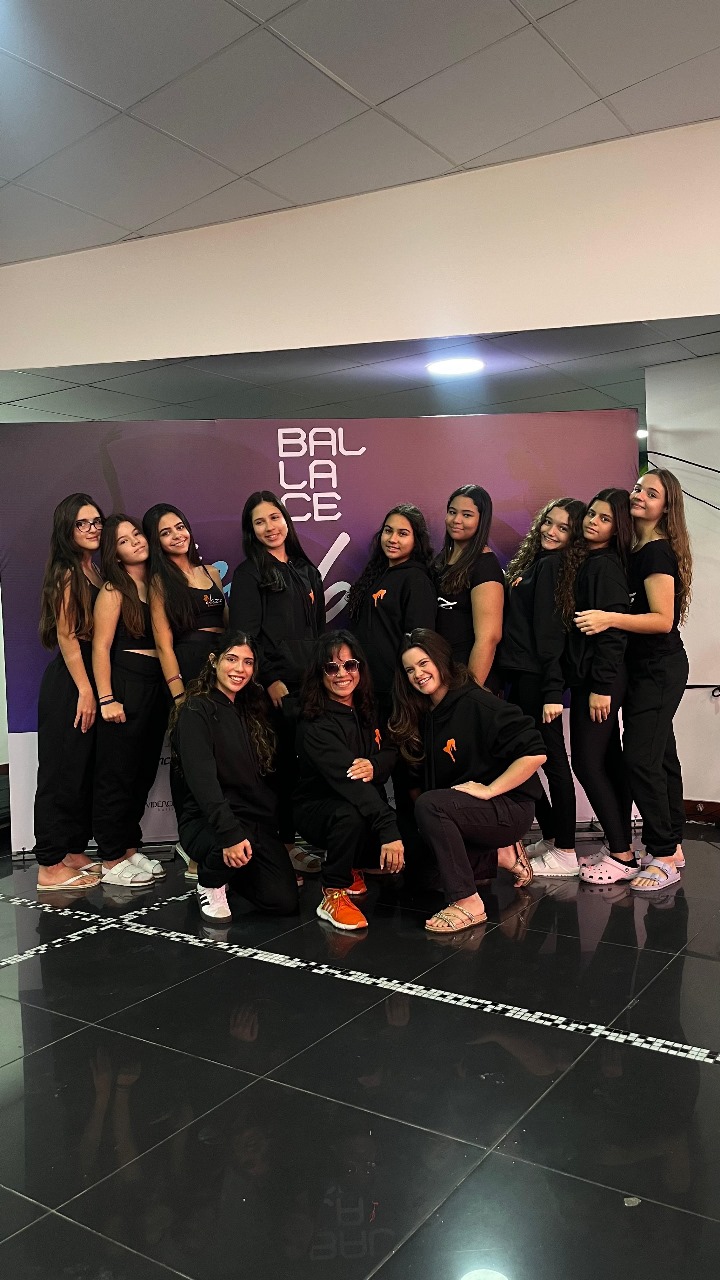 Espetáculo de dança “Piratas do Caribe” faz única apresentação no Cine Teatro de Lauro de Freitas