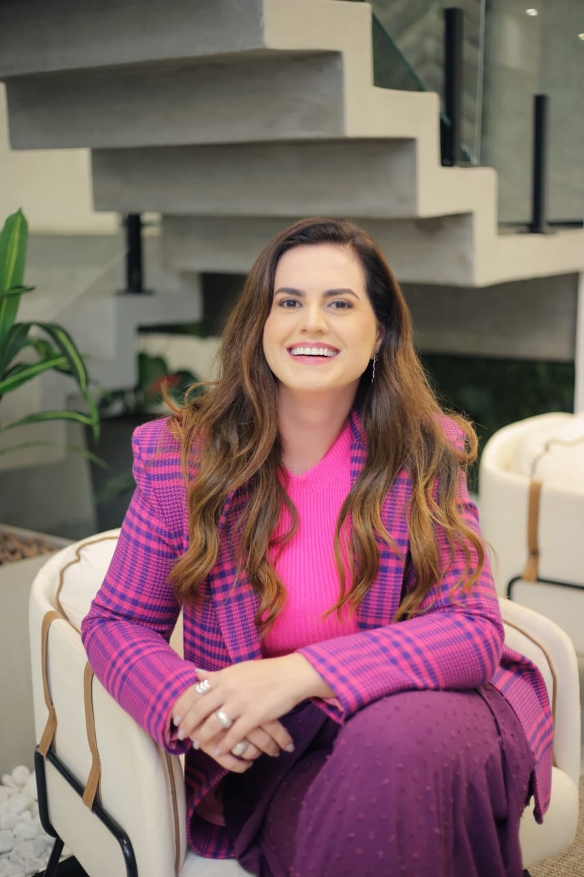 Neuropedagoga Fernanda King traz vivências internacionais para fortalecer a educação no Brasil