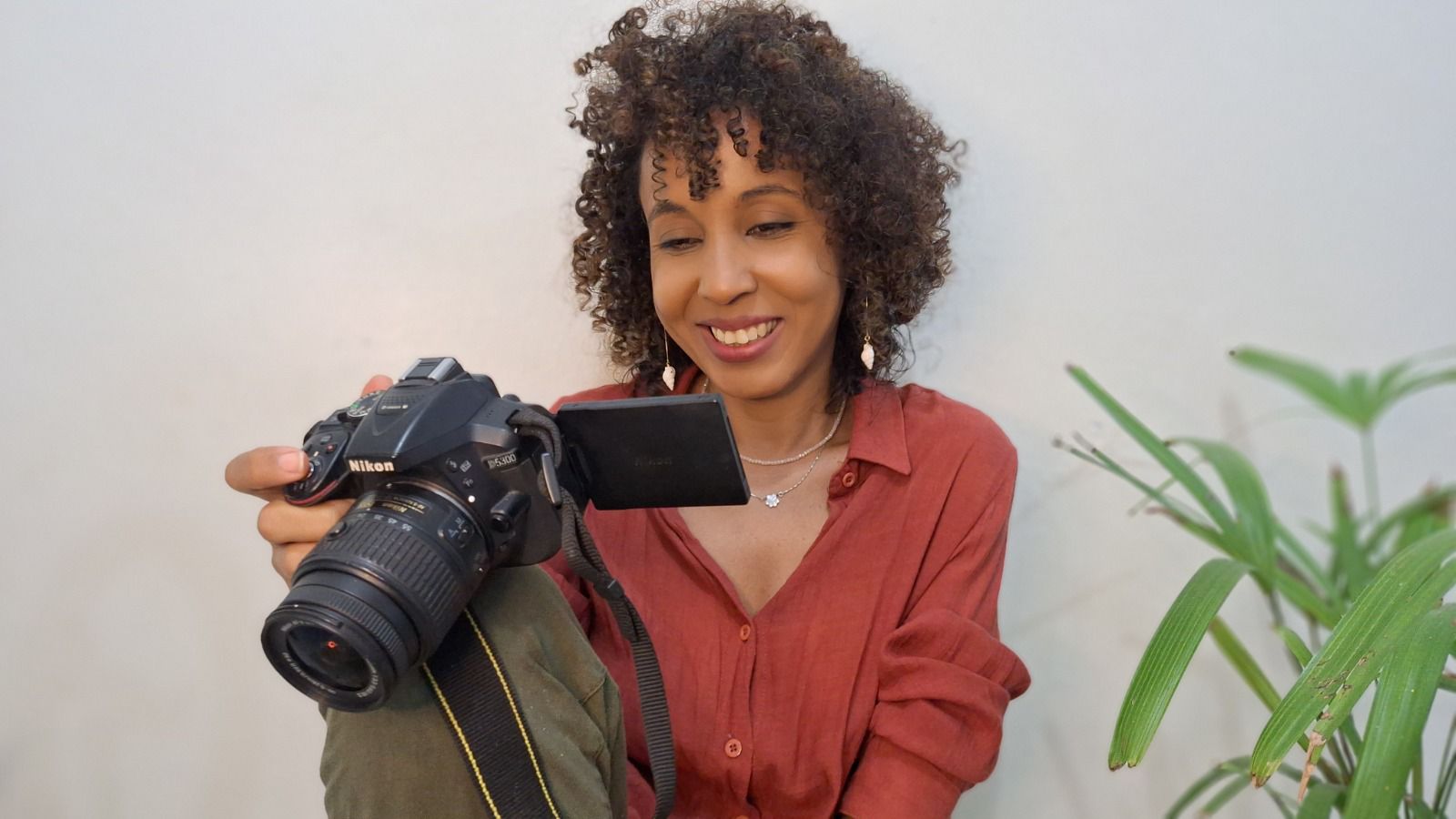 Projeto baiano “Pororoka: Curando Má-Águas” abre inscrições para oficinas gratuitas com mulheres 50+