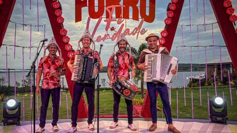 Chambinho do Acordeon lança single com Fulô de Mandacaru e celebra o amor nordestino em “Baião de Dois”