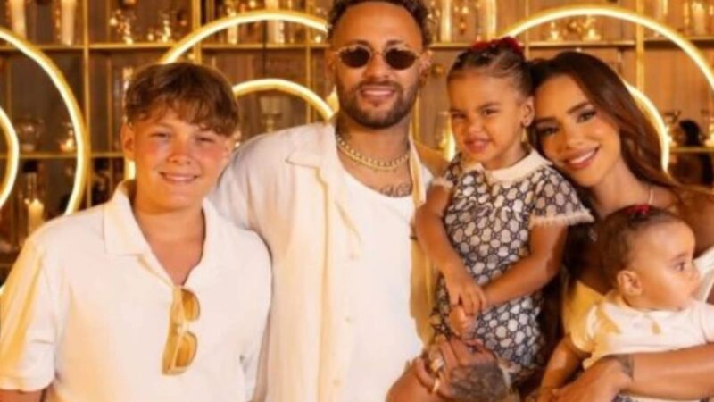 NEYMAR JR. CELEBRA ANO NOVO COM FAMÍLIA EM MANGARATIBA: “UM CLIMA ACOLHEDOR”