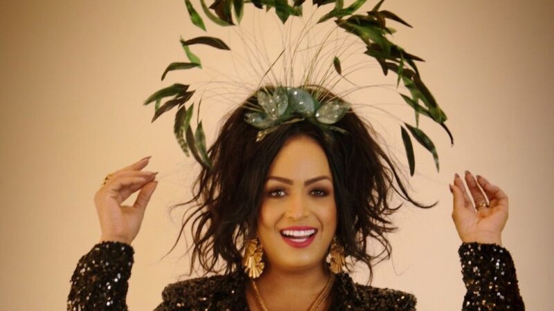 Lisa Gomes celebra 6 anos do Bloco da Lisa em ensaio de Carnaval e expõe dificuldades nos bastidores da folia em São Paulo: “Falta apoio, investimento e respeito”