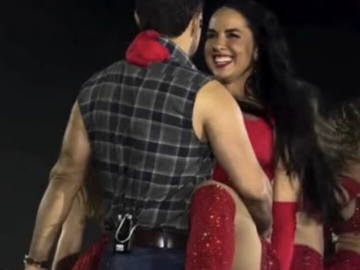 Zezé Di Camargo: Sucesso Absoluto ,  e Graciele Lacerda dá show de simpatia e amor