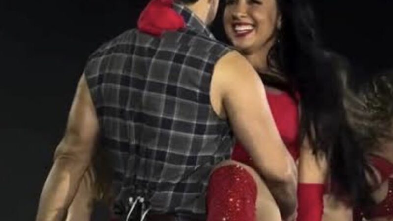 Zezé Di Camargo: Sucesso Absoluto ,  e Graciele Lacerda dá show de simpatia e amor