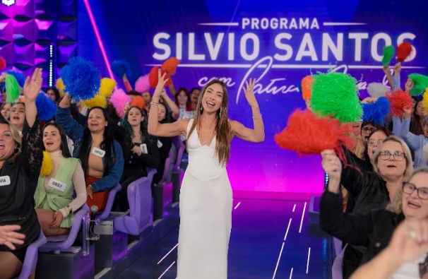 Programa Silvio Santos com Patricia Abravanel vence partida de futebol e mantém a vice isolada