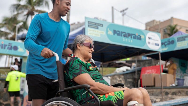 ParaPraia prossegue com banho assistido em Ondina