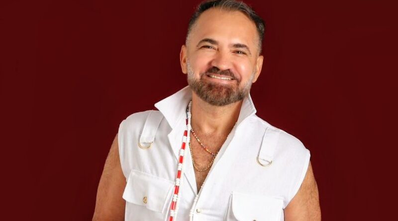 Marinhho Lessa celebra o Axé Raiz no Carnaval 2026 com trio sem cordas e lançamento de EP autoral