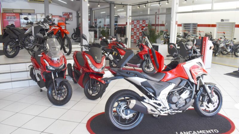 Mercado de motos bate recorde em 2025 e consolida liderança da Honda no Brasil