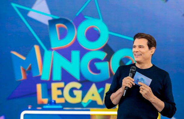 Domingo Legal estreia o game “Acertando em Cheio”, recebe Christian Chávez no “Cardápio Surpresa” e volta ao vivo com “Passa ou Repassa” eletrizante