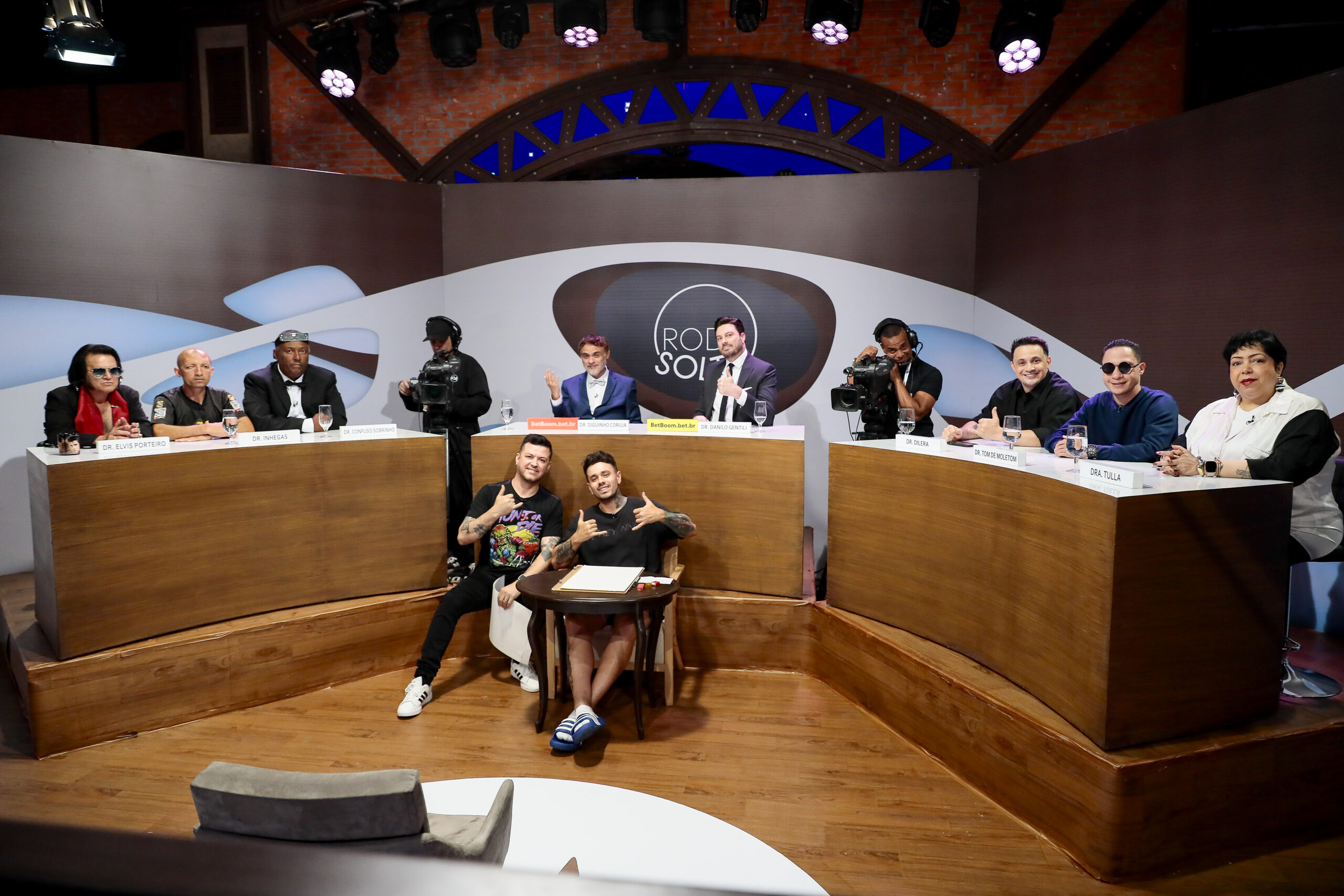 Roda Solta Teily Fabio Foto Rogerio PallattaSBT na mídia com a laluche