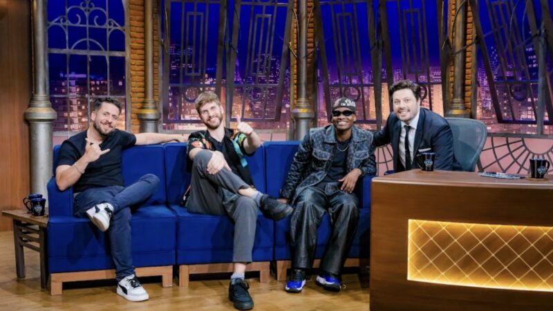 Três comediantes, três continentes e um sucesso: “The Noite” recebe Maurício Meirelles, Paul Cabannes e Baptista Miranda