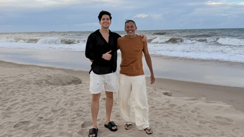 Léo Foguete emociona ao realizar sonho do pai e levá-lo ao mar pela primeira vez