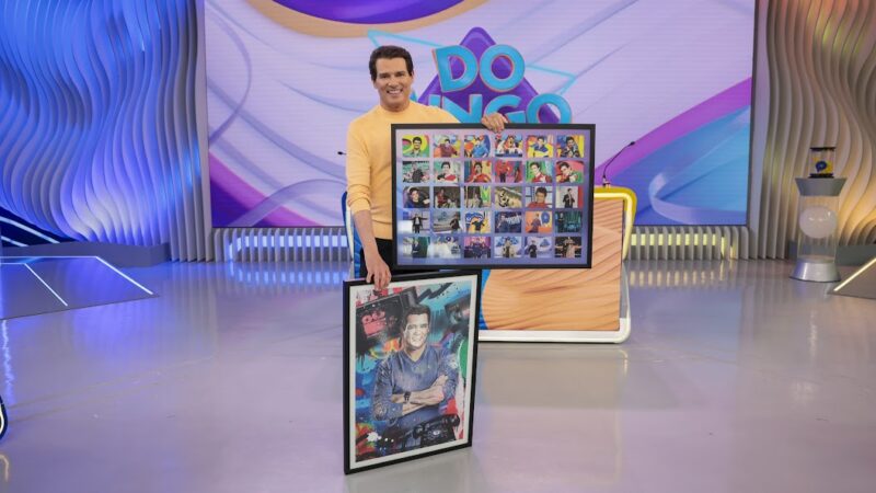 Celso Portiolli ganha homenagem emocionante no “Domingo Legal” pelos seus 30 anos como apresentador no SBT