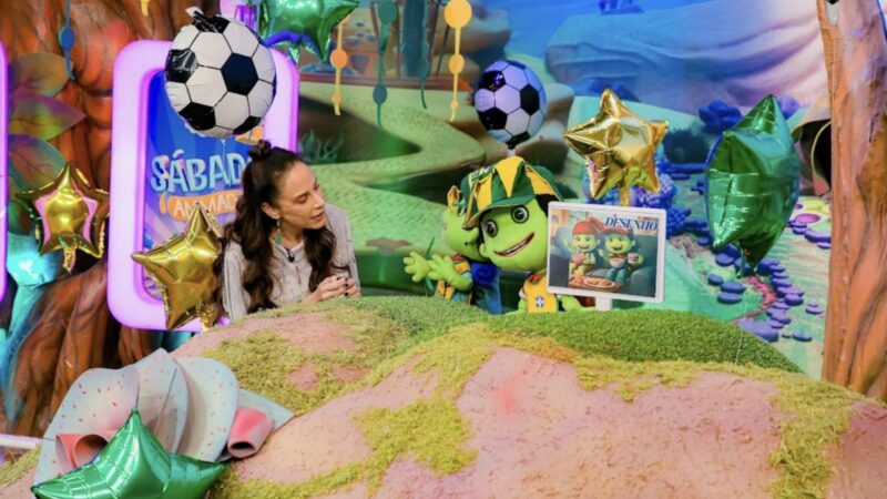 Silvia Abravanel, Lilo e Flora entram em clima de Seleção Brasileira no “Sábado Animado”