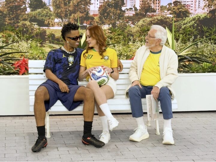 “A Praça é Nossa” desta quinta esquenta a torcida para a Copa do Mundo com muito futebol e risada