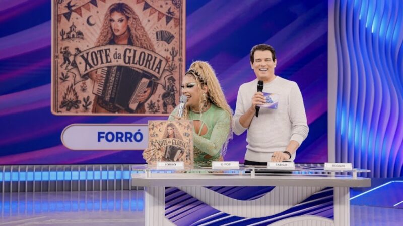 Domingo Legal recebe Glória Groove e coloca Luan Pereira e Duda Nagle frente a frente no Passa ou Repassa ao vivo